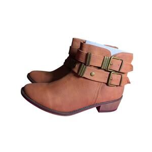 Shoedazzle Dorado ankle boots in Cognac Brown Size 8 NEW